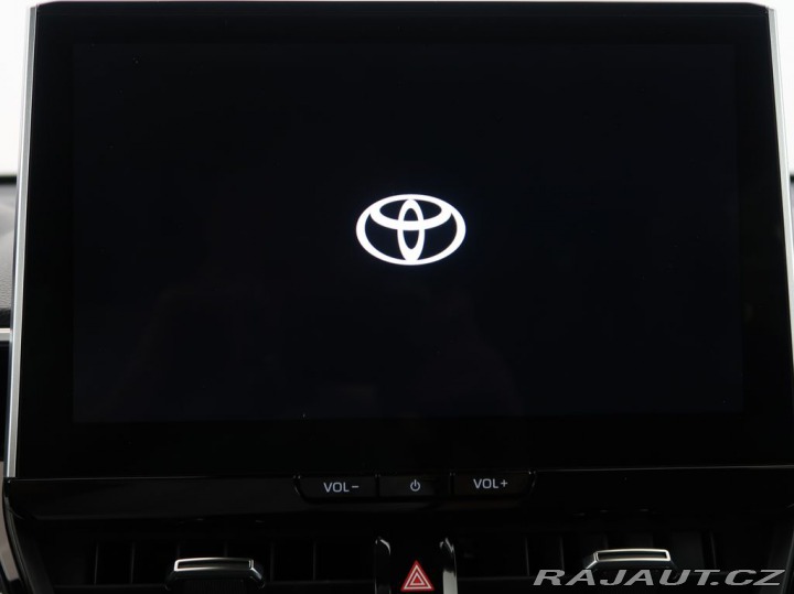 Toyota Corolla Cross 1.8Hybrid,CZ,1Maj,Comfort 2025