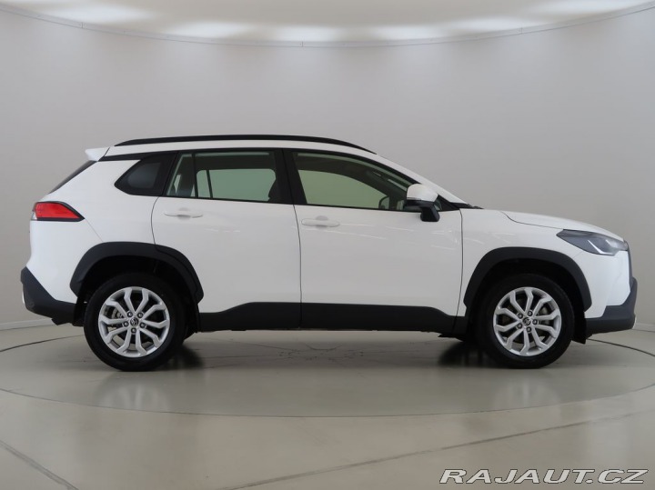 Toyota Corolla Cross 1.8Hybrid,CZ,1Maj,Comfort 2025