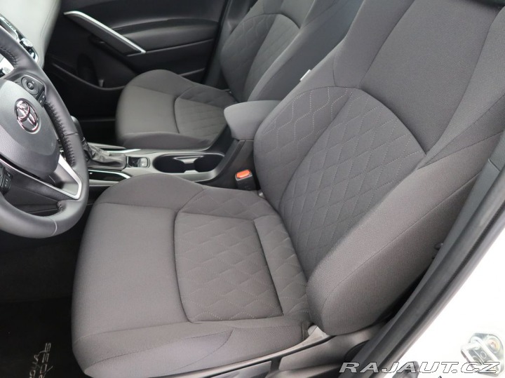 Toyota Corolla Cross 1.8Hybrid,CZ,1Maj,Comfort 2025