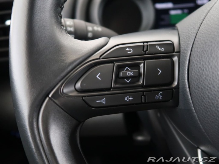 Toyota Yaris 1.5Hybrid,CZ,Comfort 2022