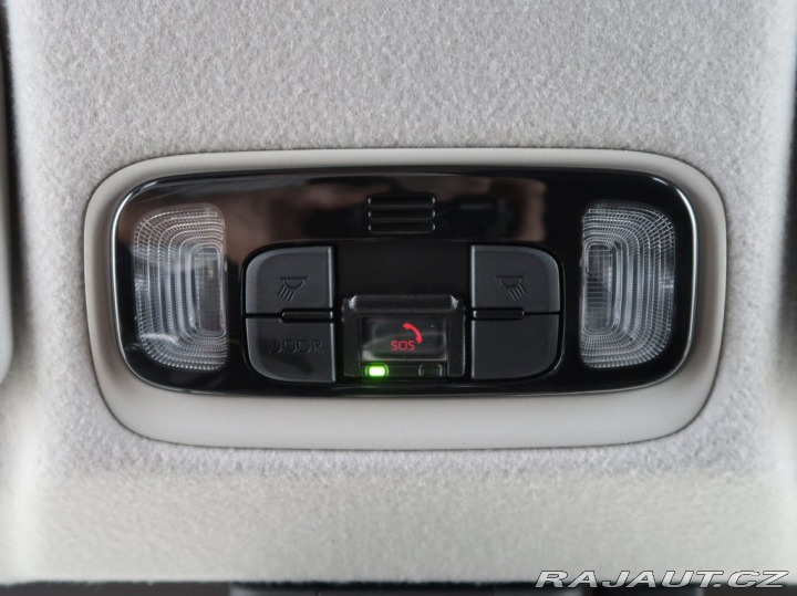Toyota Yaris 1.5Hybrid,CZ,Comfort 2022