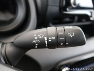 Toyota Yaris 1.5Hybrid,CZ,Comfort 2022