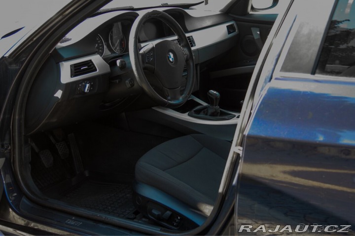 BMW 3 2,0 E91 LCI 320d po ser 2009