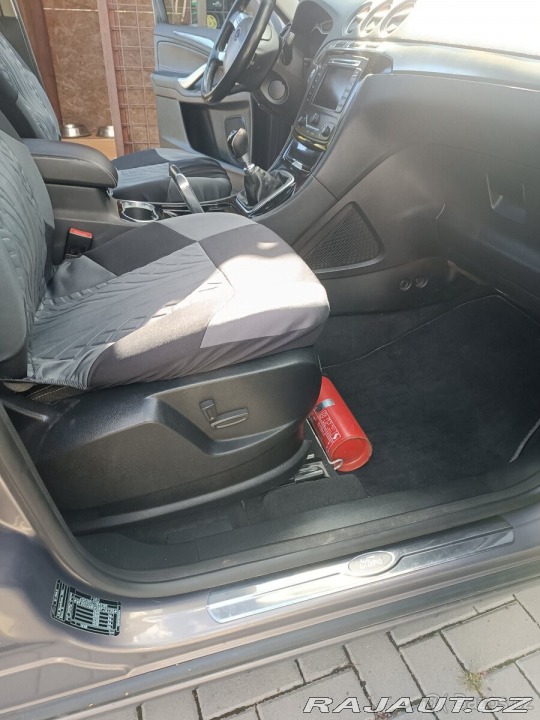 Ford S-MAX 1,6 TDCi 85 kw 2012