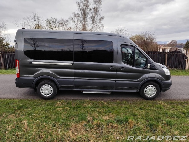 Ford Transit 2,0 s plošinou pro vozí 2019