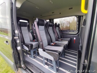 Ford Transit 2,0 s plošinou pro vozí 2019