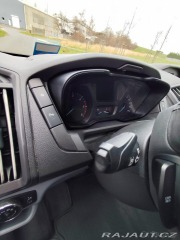 Ford Transit 2,0 s plošinou pro vozí 2019