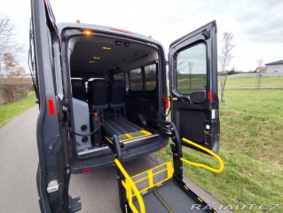 Ford Transit 2,0 s plošinou pro vozí 2019