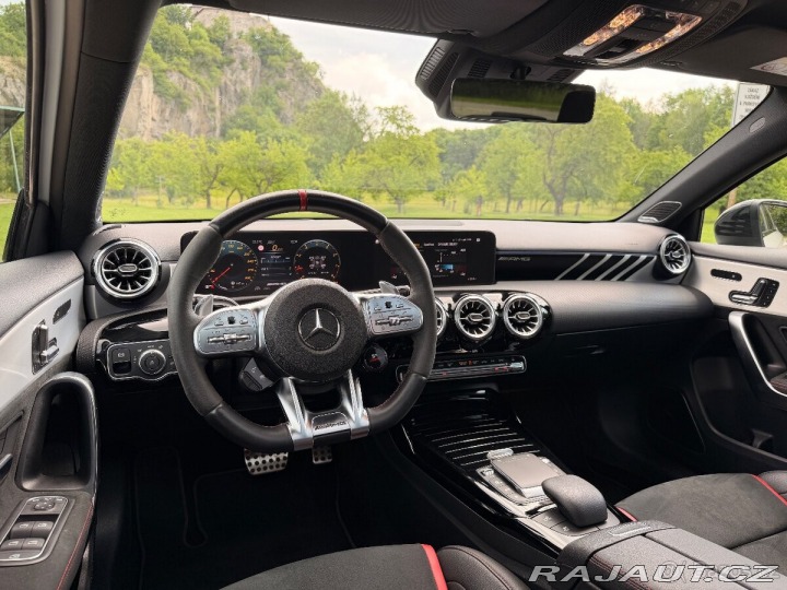 Mercedes-Benz A 2,0   S AMG 4MATIC+,PANO 2022