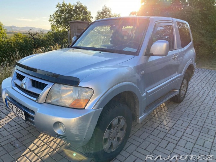 Mitsubishi Pajero 3,2 DI-D AUT., RV2003,4 2003