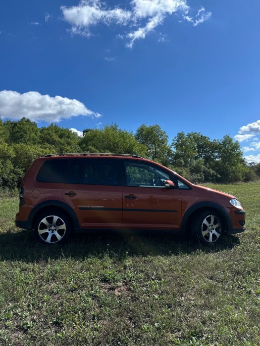 Volkswagen Touran 2,0 TDI