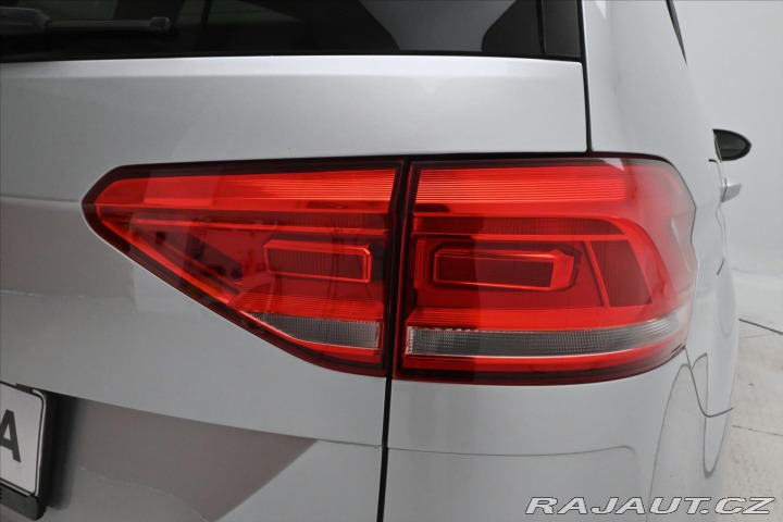 Volkswagen Touran 2,0 TDI 110kW DSG Comfort 2023
