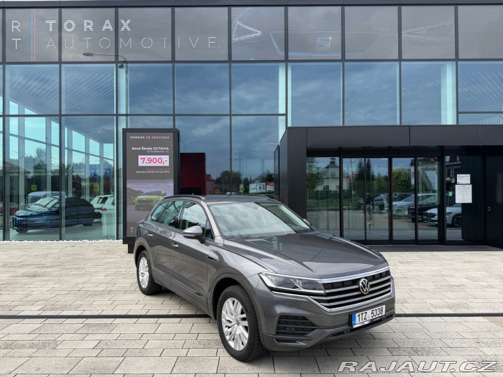 Volkswagen Touareg Basic 3,0TDI 170kW Tažné 2021