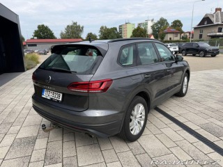 Volkswagen Touareg Basic 3,0TDI 170kW Tažné 2021