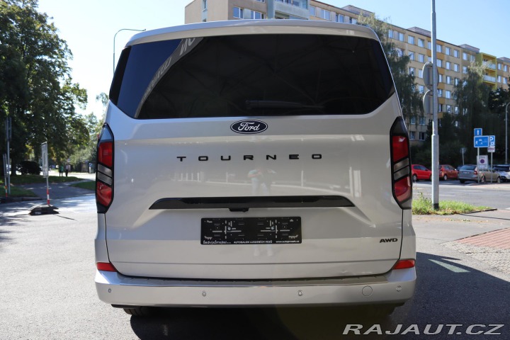 Ford Tourneo Custom Ford Tourneo Custom titan 2024