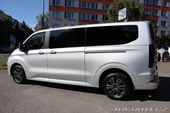 Ford Tourneo Custom Ford Tourneo REZERVOVÁNO 2024