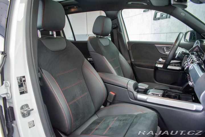 Mercedes-Benz GLB 250 4MATIC*ČR*7MÍST*KAMER 2023