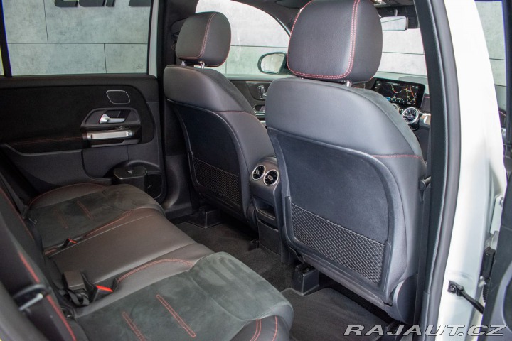 Mercedes-Benz GLB 250 4MATIC*ČR*7MÍST*KAMER 2023