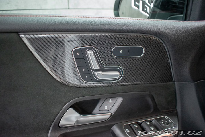 Mercedes-Benz GLB 250 4MATIC*ČR*7MÍST*KAMER 2023