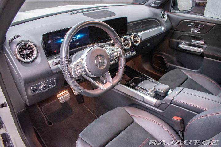 Mercedes-Benz GLB 250 4MATIC*ČR*7MÍST*KAMER 2023