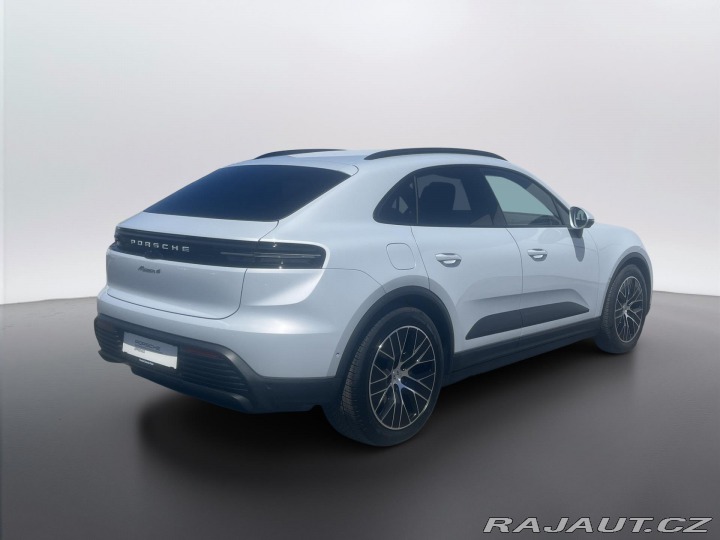 Porsche Macan 4 2025