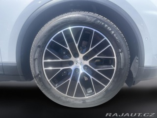 Porsche Macan 4 2025