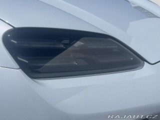 Porsche Macan 4 2025