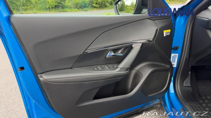 Peugeot 2008 GT 1.2PT 2024