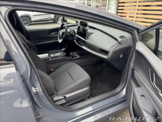Toyota Prius 2,0 PRESTIGE 2024