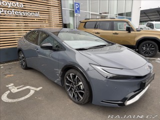Toyota Prius 2,0 PRESTIGE 2024