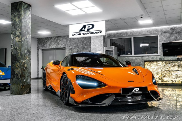 McLaren 765LT LIFT/B&W/MSO/CARBON/B 2021