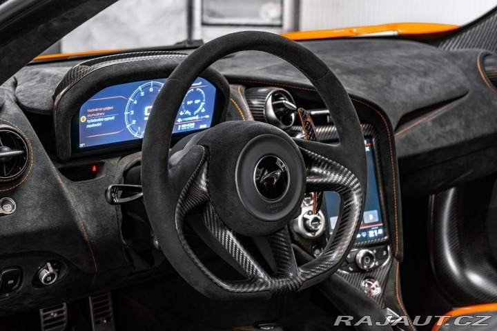 McLaren 765LT LIFT/B&W/MSO/CARBON/B 2021