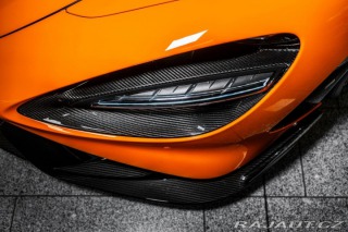 McLaren 765LT LIFT/B&W/MSO/CARBON/B 2021