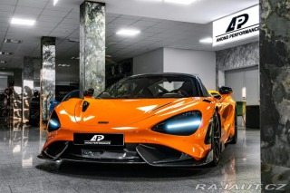 McLaren 765LT LIFT/B&W/MSO/CARBON/B 2021