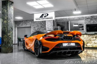 McLaren 765LT LIFT/B&W/MSO/CARBON/B 2021