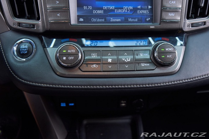 Toyota RAV4 2.2D 4x4 2015