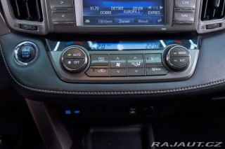 Toyota RAV4 2.2D 4x4 2015