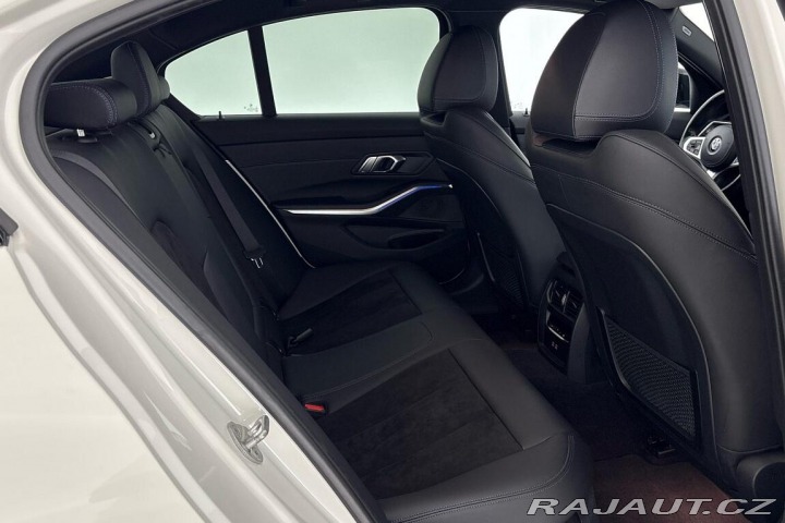 BMW 3 320i xDrive 2021