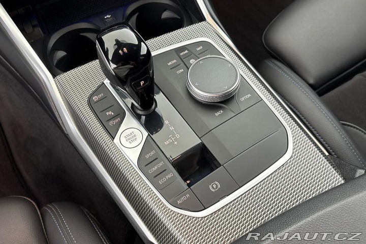 BMW 3 320i xDrive 2021