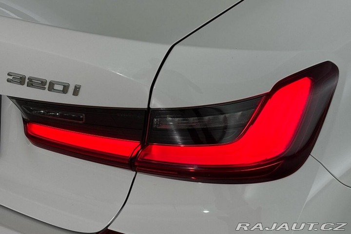 BMW 3 320i xDrive 2021