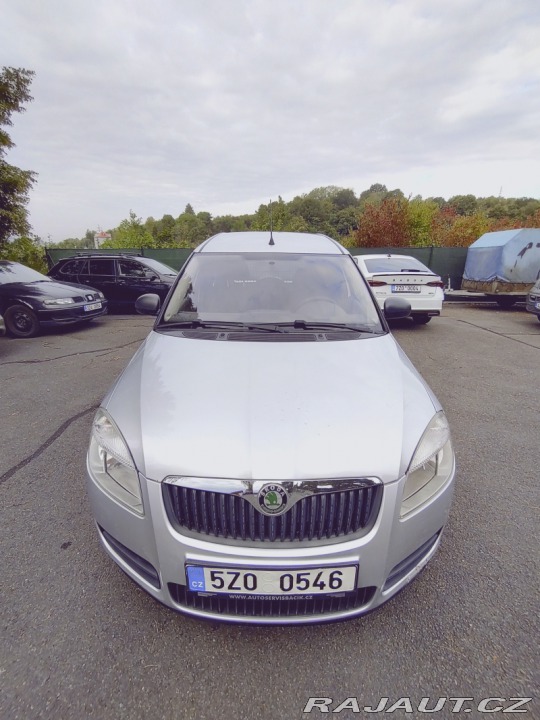 Škoda Roomster 2011