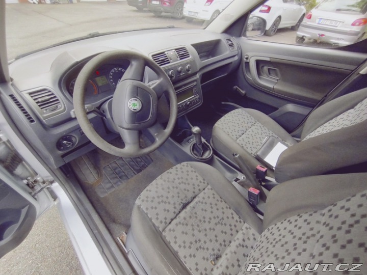 Škoda Roomster 2011