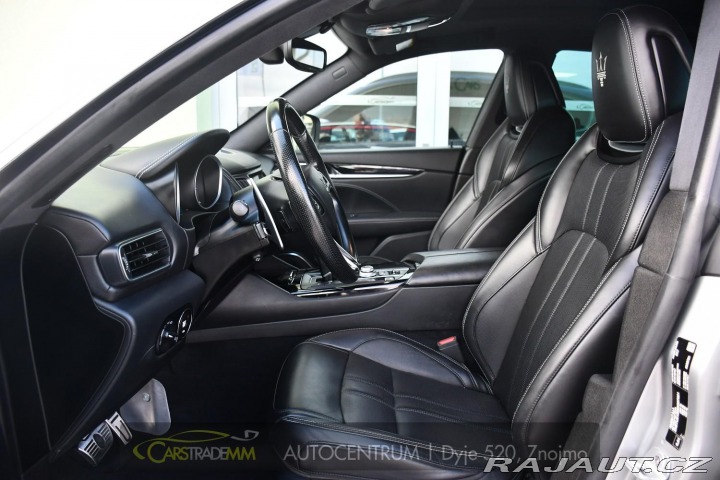 Maserati Levante 3.0D ČR Q4 H/K ACC VZDUCH 2018