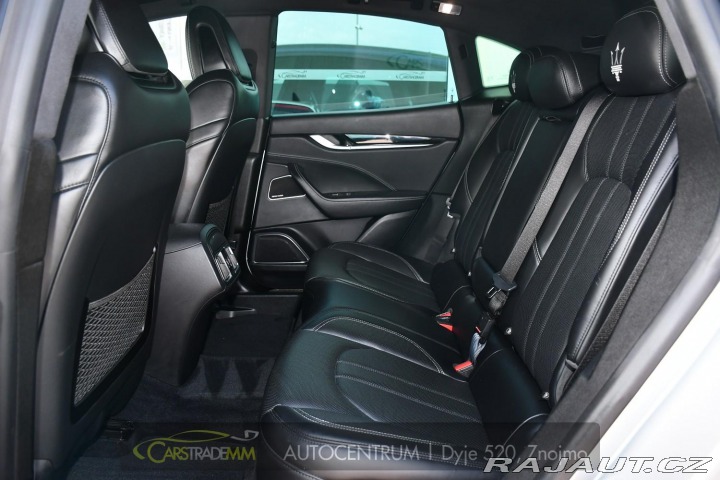 Maserati Levante 3.0D ČR Q4 H/K ACC VZDUCH 2018