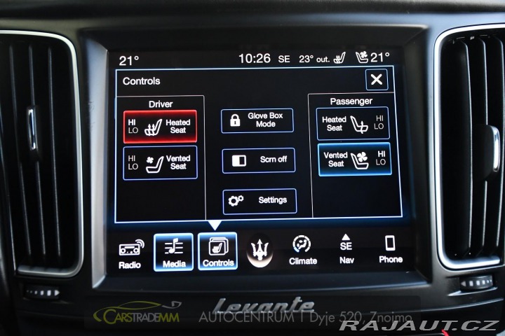 Maserati Levante 3.0D ČR Q4 H/K ACC VZDUCH 2018
