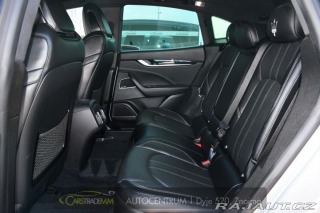 Maserati Levante 3.0D ČR Q4 H/K ACC VZDUCH 2018
