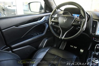 Maserati Levante 3.0D ČR Q4 H/K ACC VZDUCH 2018