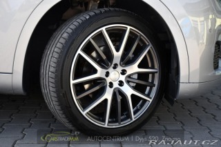 Maserati Levante 3.0D ČR Q4 H/K ACC VZDUCH 2018