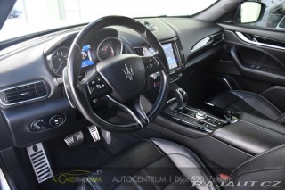 Maserati Levante 3.0D ČR Q4 H/K ACC VZDUCH 2018