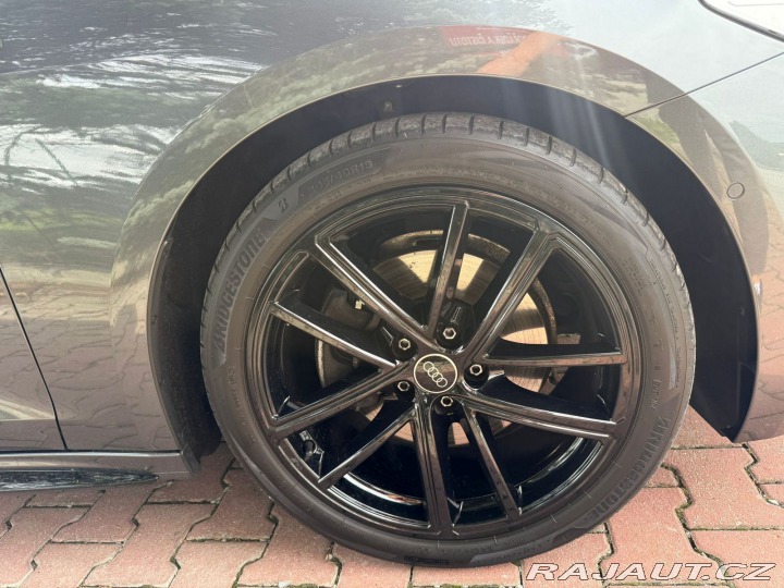 Audi A5  2025